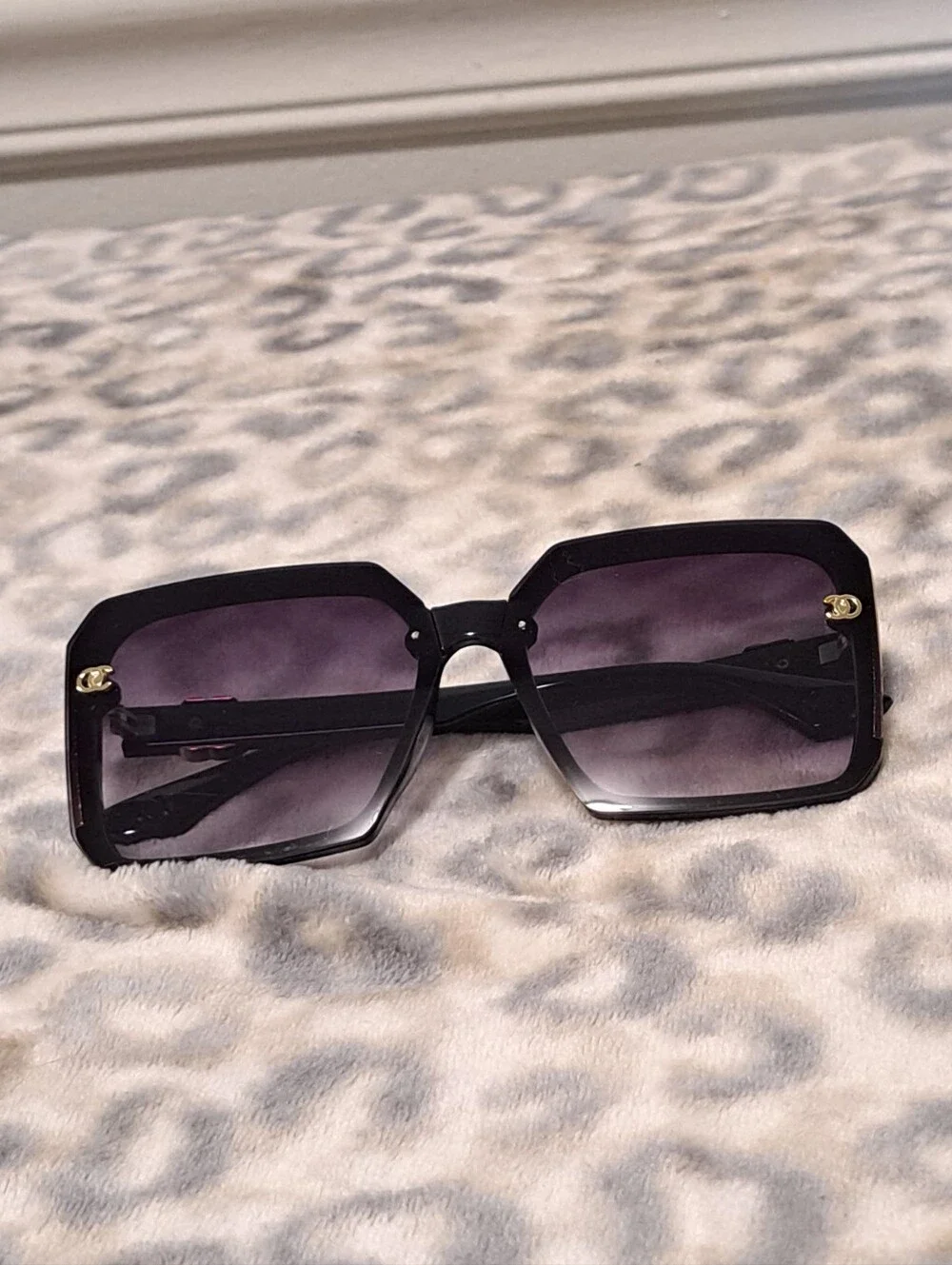 Fashion Designer-Inspired Black Square Sunglasses